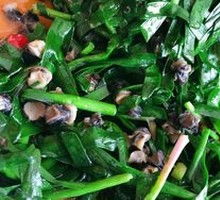 Snail and Chives Stir-fry