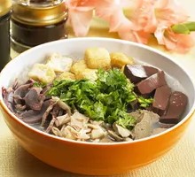Duck Blood Vermicelli