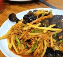 Fish-Flavored Shredded Pork