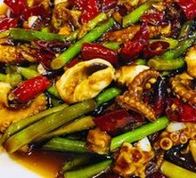 Stir-fried Octopus in Sauce