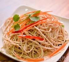 Seaweed and Tofu Skin Salad