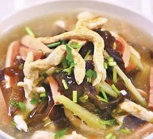 Shrimp and Chicken Silk Sour Spicy Soup