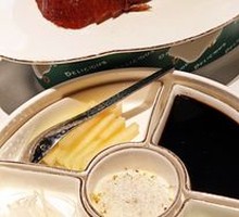 Osmanthus Crispy Roast Duck