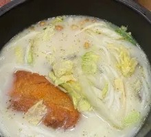 Yunnan Overbridge Pot Rice Noodles