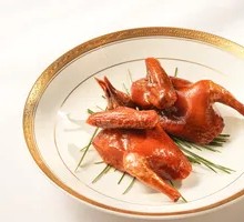 Herb Glassy Crispy Pigeon