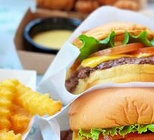 Signature Beef Burger