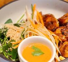 Thai Shrimp Bowl with Spicy Lime Water