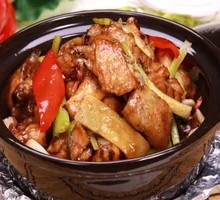 Stewed Chicken and Pork Rib Rice