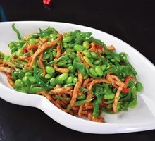 Soybean and Pork Stir-fry