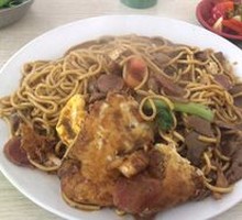 Three Delicacies Pig's Trotter Noodle Stir-fry