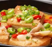 Braised Pork Belly with Fried Tofu
