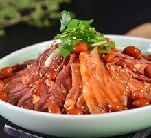Spicy Beef and Ox Tripe Salad