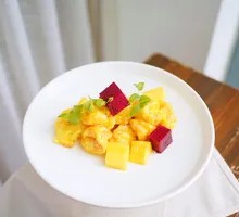 Fresh Fruit Shrimp Balls