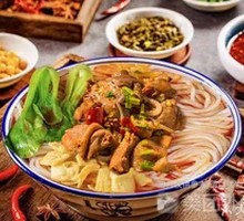 Spicy Pork Intestine Luosifen