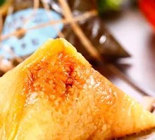 Sweet Red Bean and Date Zongzi