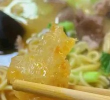 Pig Skin and Pork Noodles