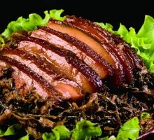 Preserved Vegetable Braised Pork