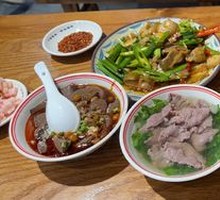 Stewed Beef with翘脚