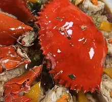 Steamed Black Pork Pate with Blue Crab