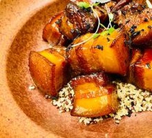 Golden Pu'er Braised Black Pork