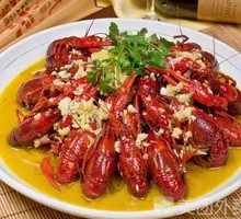 Garlic-Style Crawfish
