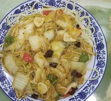 Spicy and Sour Napa Cabbage Noodles