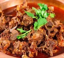 Goat Spine Hot Pot