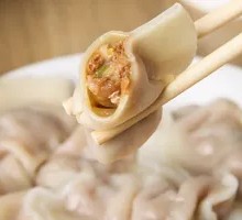 Fresh Pork Dumplings with Chinese Cabbage