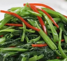 Stir-Fried Pork and Water Spinach