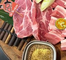 Premium Spanish Oak Acorn Black Pig