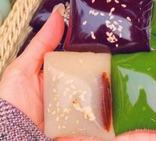 Green rice ball