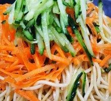 Special Vegetarian Cold Noodles