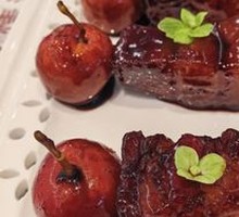 Mountain Red Fruit Dongpo Pork