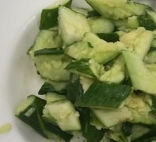 Garlic Cucumber Salad