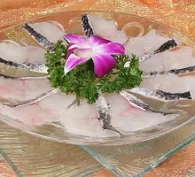 Black fish slices