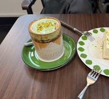 Pistachio Vienna