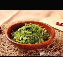 Green Seaweed Cold Noodles