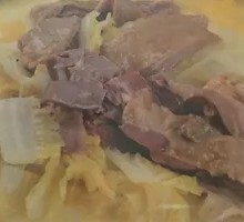 Braised Goose with Chinese Cabbage in Hot Pot