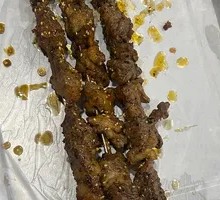 Large Beef Dish