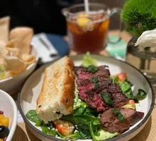 泰式牛肉沙拉