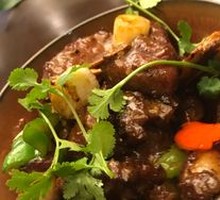 Black Pepper Stir-fried Beef Short Ribs