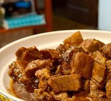 Tiger Skin Egg Braised Beef Brisket