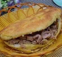 Onion Pork Steamed Bun
