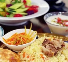 Lamb Hand-Rice