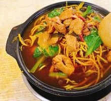 Braised Intestines in Clay Pot