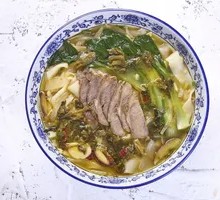 Spicy Sour Cabbage Beef Noodles