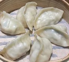 Fresh Lean Pork and Corn Steamed Dumplings