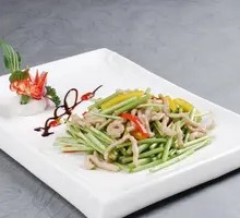 Bamboo Shoots Stir-Fried with Shredded Pork