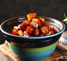 Mother's Braised Pork Belly
