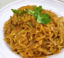 Sour Cabbage Stir-Fried Noodles